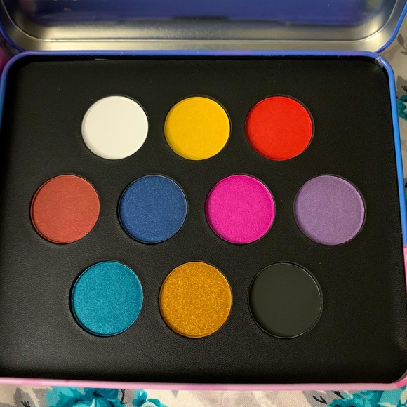 NYX Land of Lollies Tinset05 Eyeshadow palette - Picture 1 of 3